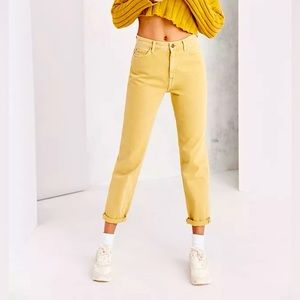 Weekday Seattle High Waist Straight Leg Mom Jeans Size: 28